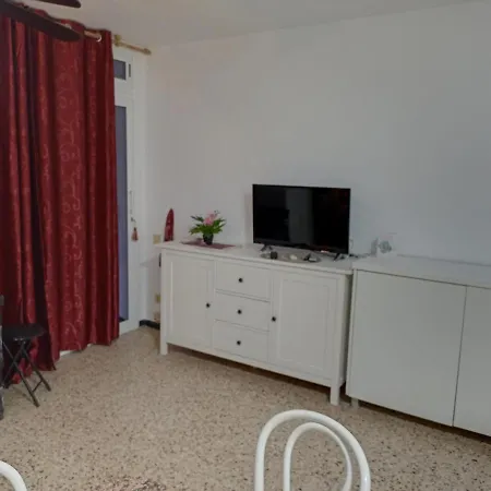 Roque Nublo En Yumbo Apartment *